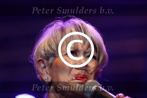 Weert, 26 Augustus 2017
Laatste optreden Anneke Gronloh met zuurstofslangetje in haar neus en zuurstoffles in rolstoel