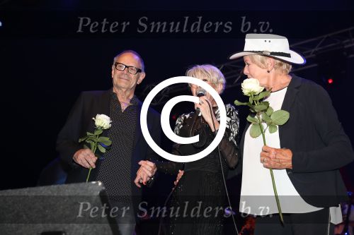 Weert, 26 Augustus 2017
Laatste optreden Anneke Gronloh met zuurstofslangetje in haar neus en zuurstoffles in rolstoel