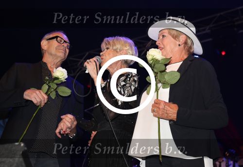 Weert, 26 Augustus 2017
Laatste optreden Anneke Gronloh met zuurstofslangetje in haar neus en zuurstoffles in rolstoel