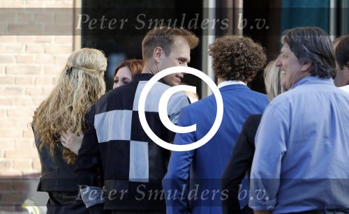 Leiden 2 juli 2017 
Jochem Myjer en zijn vriendin Marloes Novan vieren de 40e verjaardag van Jochem met familie en vrienden. Armin v Buuren met zijn vrouw Erika
