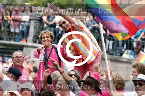 Amsterdam 5 augustus 2017
canal parade in Amsterdam. Ben Cramer en Jacques Herb