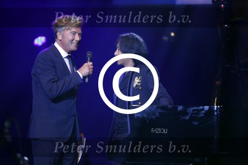 Amsterdam 16 september 2017 
Bert v Leeuwen presenteert het gala van het leger des Hils. Wibi Soerjadi treedt op