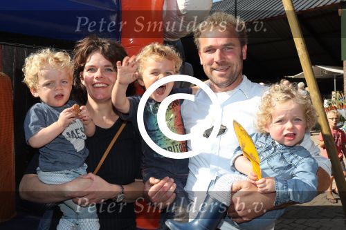 Toldijk, 3 September 2017 
Reunie Boer zoekt vrouw
Boer Frans Zanderink met zijn vrouw Leonie Zanderink en oudste zoon Geert Zanderink en de tweeling Huub Zanderink en Marlie Zanderink