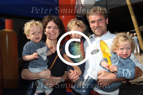 Toldijk, 3 September 2017 
Reunie Boer zoekt vrouw
Boer Frans Zanderink met zijn vrouw Leonie Zanderink en oudste zoon Geert Zanderink en de tweeling Huub Zanderink en Marlie Zanderink