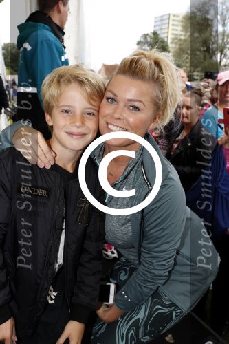 Amsterdam 9 september 2017
Edwin Evers staat op Run van radio 538 bij het Science park. Bridget Maasland met zoon Mees en nieuwe vriend Bram Plattel