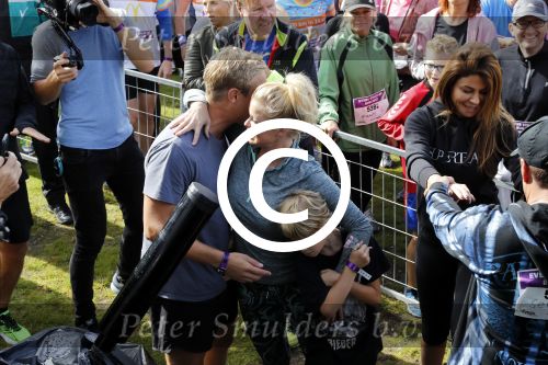 Amsterdam 9 september 2017
Edwin Evers staat op Run van radio 538 bij het Science park. Bridget Maasland met zoon Mees en nieuwe vriend Bram Plattel