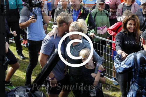 Amsterdam 9 september 2017
Edwin Evers staat op Run van radio 538 bij het Science park. Bridget Maasland met zoon Mees en nieuwe vriend Bram Plattel