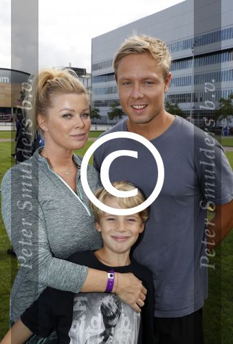 Amsterdam 9 september 2017
Edwin Evers staat op Run van radio 538 bij het Science park. Bridget Maasland met zoon Mees en nieuwe vriend Bram Plattel