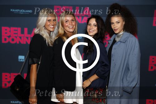 Amsterdam 11 september 2017
Premiere Bella Donna\'s in pathe arena. Caasidy Roeks met vriendinnen