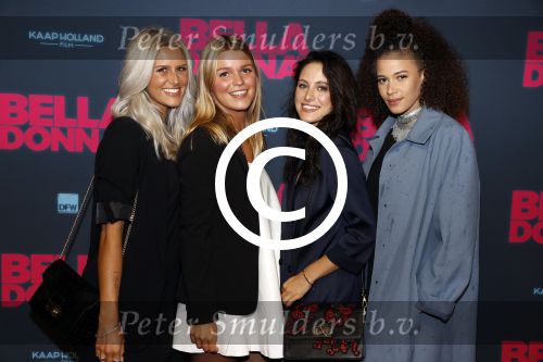 Amsterdam 11 september 2017
Premiere Bella Donna\'s in pathe arena. Caasidy Roeks met vriendinnen