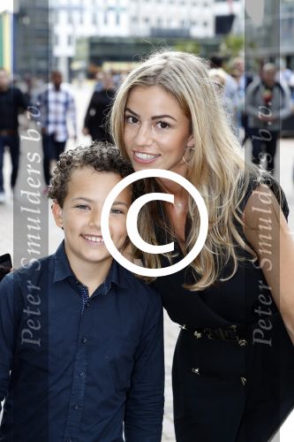 Amsterdam 4 juli 2017
Premiere Spiderman in pathe arena. Christie Bokma met zoon