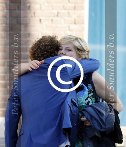 Leiden 2 juli 2017 
Jochem Myjer en zijn vriendin Marloes Novan vieren de 40e verjaardag van Jochem met familie en vrienden. Claudia de Breij met partner Jessica van Geel