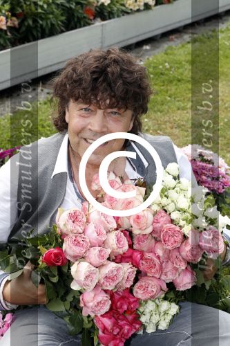 Rijsenhout 7 juli 2017
Dennie Christian voor promotie bloemen corso