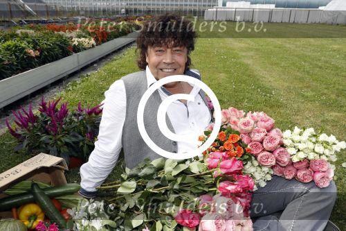 Rijsenhout 7 juli 2017
Dennie Christian voor promotie bloemen corso