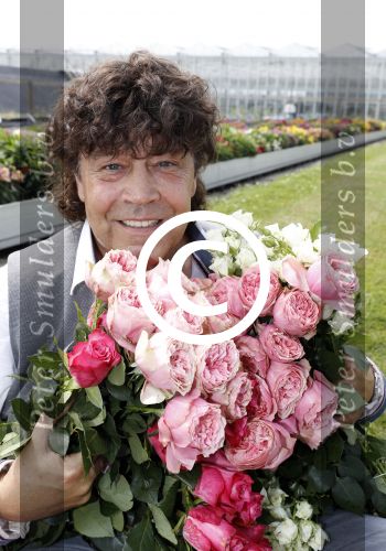 Rijsenhout 7 juli 2017
Dennie Christian voor promotie bloemen corso