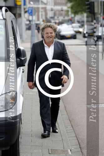 Amsterdam 15 juli 2017
Frits Huffnagel viert zijn 50e verjaardag. Dirk Zeelenberg