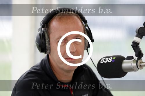 Amsterdam 9 september 2017
Edwin Evers staat op Run van radio 538 bij het Science park.