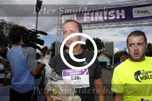 Amsterdam 9 september 2017
Edwin Evers staat op Run van radio 538 bij het Science park.