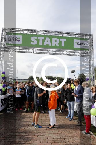 Amsterdam 9 september 2017
Edwin Evers staat op Run van radio 538 bij het Science park.