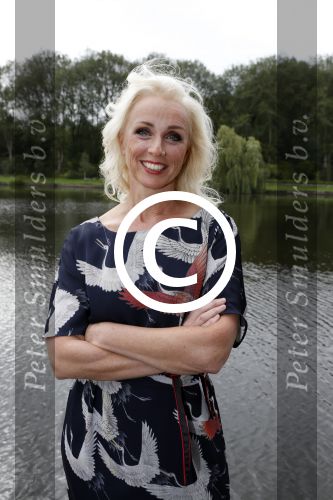 Amsterdam 6 september 2017
Perspresentatie van de musical On Your Feet bij strand Zuid. De cast met oa Ellen Evers, Jim Bakkum, Vajen van den Bosch, Albert Verlinde Nurlaila Kareem en  Tommie Christiaan