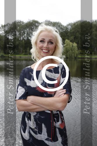 Amsterdam 6 september 2017
Perspresentatie van de musical On Your Feet bij strand Zuid. De cast met oa Ellen Evers, Jim Bakkum, Vajen van den Bosch, Albert Verlinde Nurlaila Kareem en  Tommie Christiaan