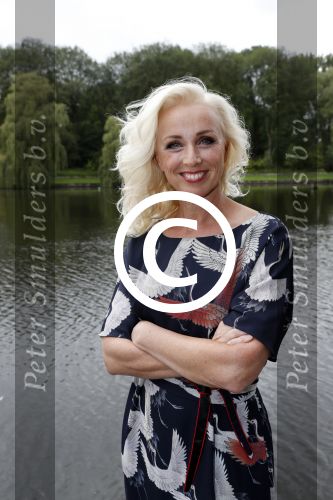 Amsterdam 6 september 2017
Perspresentatie van de musical On Your Feet bij strand Zuid. De cast met oa Ellen Evers, Jim Bakkum, Vajen van den Bosch, Albert Verlinde Nurlaila Kareem en  Tommie Christiaan