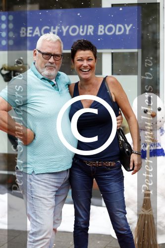 Amsterdam 15 juli 2017
Frits Huffnagel viert zijn 50e verjaardag. Ernst Daniel Smid met vriendin