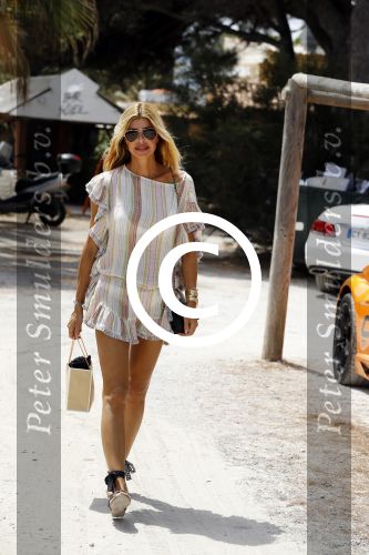 Saint Tropez 3 augustus 2017
Jan des Bouvrie viert zijn 75e verjaardag met familie en vrienden bij Tropezina. Estelle Cruijff