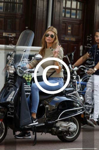 Amsterdam 3 september 2017 
Estelle Cruijff op haar vespa scooter