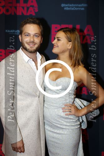 Amsterdam 11 september 2017
Premiere Bella Donna\'s in pathe arena. Eva Laurenssen met vriend