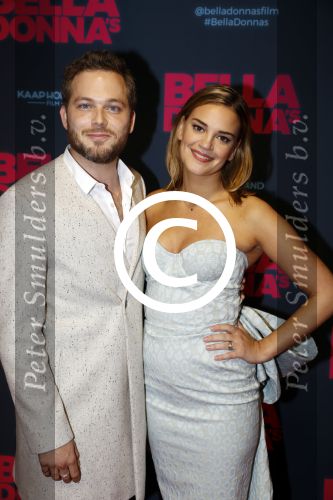 Amsterdam 11 september 2017
Premiere Bella Donna\'s in pathe arena. Eva Laurenssen met vriend