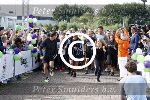 Amsterdam 9 september 2017
Edwin Evers staat op Run van radio 538 bij het Science park. Fatima Moreiro de Melo