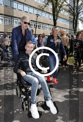 Amsterdam 3 september 2017  
ALS Cityswim in de amsterdamse grachten. Fernando Ricksen