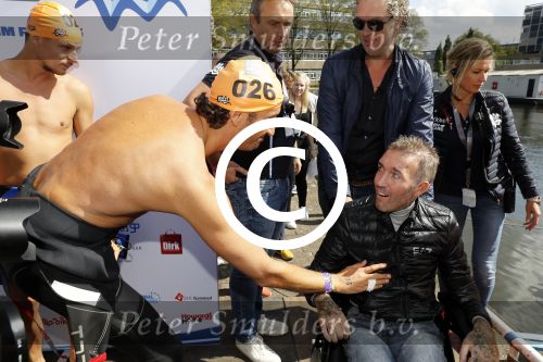 Amsterdam 3 september 2017  
ALS Cityswim in de amsterdamse grachten. Fernando Ricksen