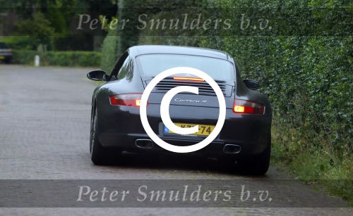 Blaricum 6 juli 2014
Fons de Poel rijdt in zijn Porsche 911 naar zijn nieuwe huis