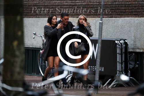 Amsterdam 16 september 2017 
Frank masmeijer gaat hapje eten met zijn twee dochters.