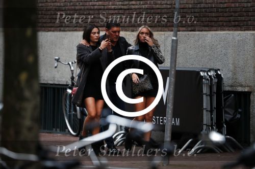 Amsterdam 16 september 2017 
Frank masmeijer gaat hapje eten met zijn twee dochters.