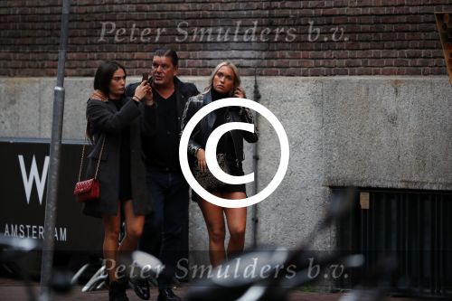 Amsterdam 16 september 2017 
Frank masmeijer gaat hapje eten met zijn twee dochters.