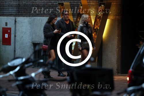 Amsterdam 16 september 2017 
Frank masmeijer gaat hapje eten met zijn twee dochters.