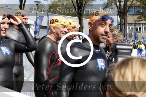 Amsterdam 3 september 2017  
ALS Cityswim in de amsterdamse grachten. Frank Schmitt