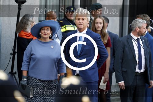 Den Haag 19 september 2017
Geert Wilders met zijn vrouw en beveiliging tijdens prinsjesdag op het binnenhof