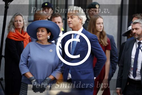 Den Haag 19 september 2017
Geert Wilders met zijn vrouw en beveiliging tijdens prinsjesdag op het binnenhof