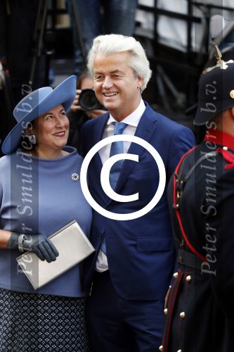 Den Haag 19 september 2017
Geert Wilders met zijn vrouw en beveiliging tijdens prinsjesdag op het binnenhof