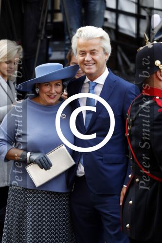 Den Haag 19 september 2017
Geert Wilders met zijn vrouw en beveiliging tijdens prinsjesdag op het binnenhof