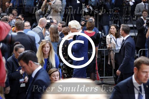 Den Haag 19 september 2017
Geert Wilders met zijn vrouw en beveiliging tijdens prinsjesdag op het binnenhof