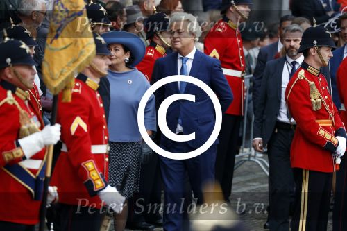 Den Haag 19 september 2017
Geert Wilders met zijn vrouw en beveiliging tijdens prinsjesdag op het binnenhof