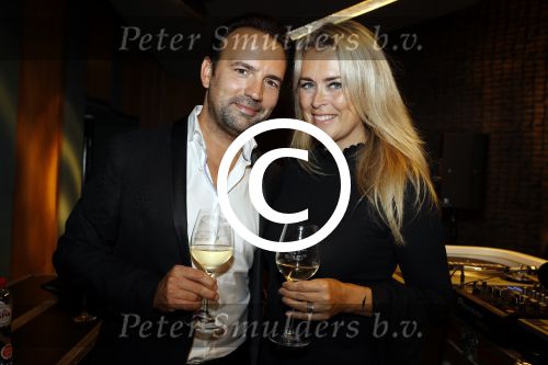 Hilversum 11 september 2017 
Presentatie wijnen in de wisseloord studio\'s met Selwyn Sanatori en Gerard Ekdom. Gerard met zijn vrouw