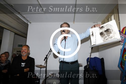 Amsterdam 10 september 2017
Opening expositie Bob Fosko en Bert Kuizenga.n Gijs Scholten v Aschat opent hem