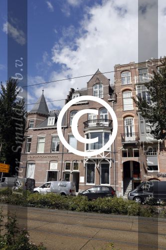 Amsterdam 12 september 2017
Gordon woont nu schuin boven zijn zaak blushing in amsterdam