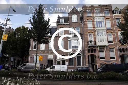 Amsterdam 12 september 2017
Gordon woont nu schuin boven zijn zaak blushing in amsterdam